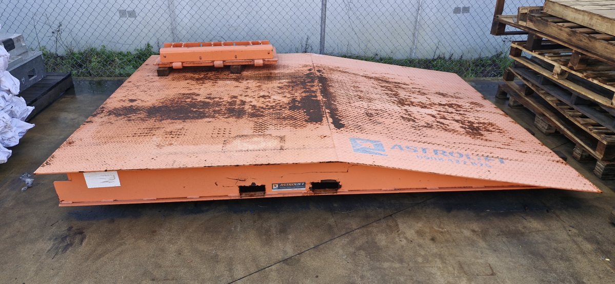 Buy Reefer Ramp  available at Astrolift NZ